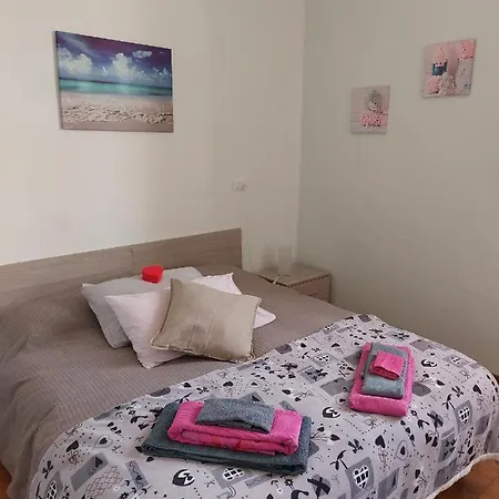 Lilli 2 * Ferrara